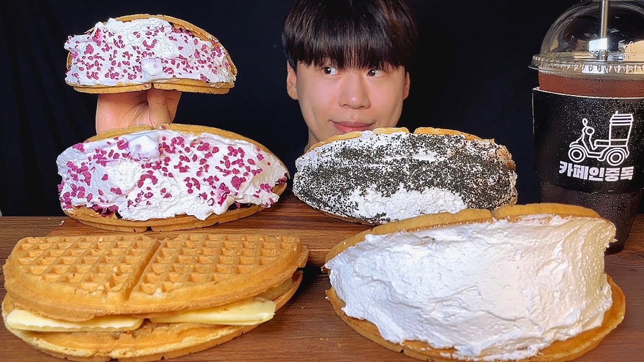 SUB) Шоу поедания корейских вафель со сливками🧇 вафли с маслом кайя, вафли с черным кунжутным кремом