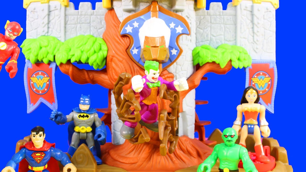 Batman & Wonder Woman Stop The Joker At Themyscira Island