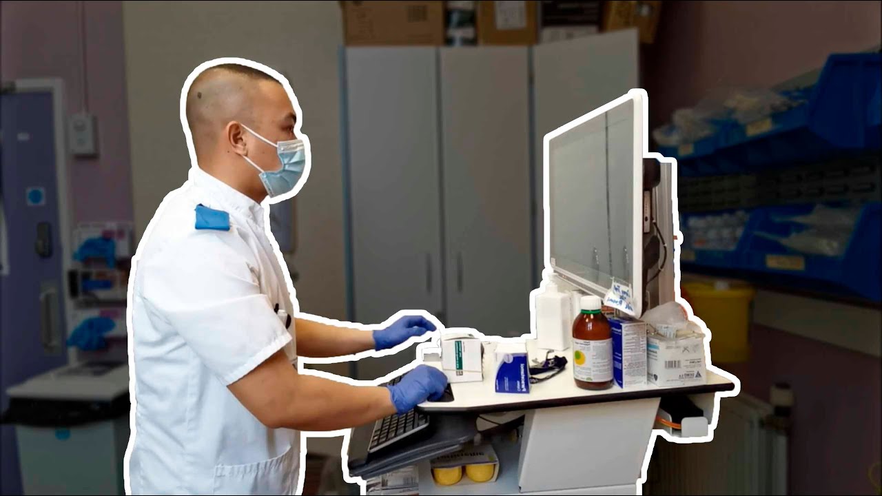 Life of a nurse in the UK in 12 minutes | UK nurse life |life in England | living in england