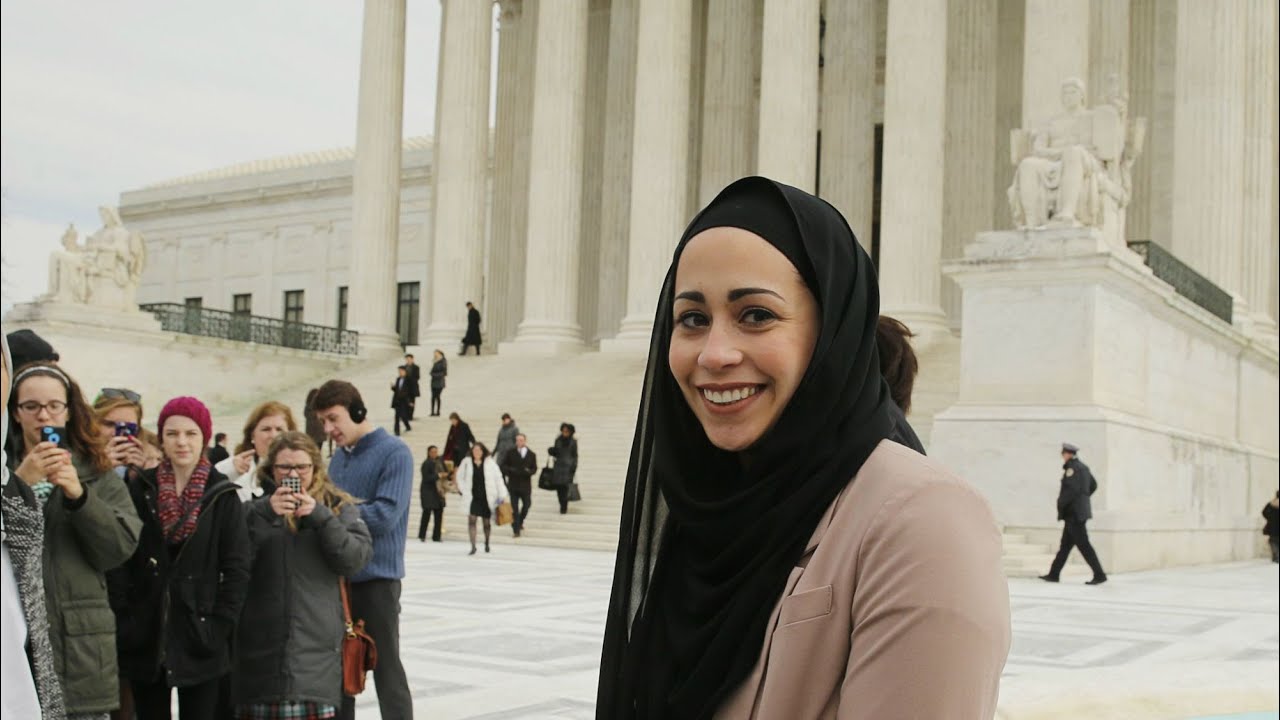 Supreme Court Rules That Religious Clothing at Work is a RIGHT