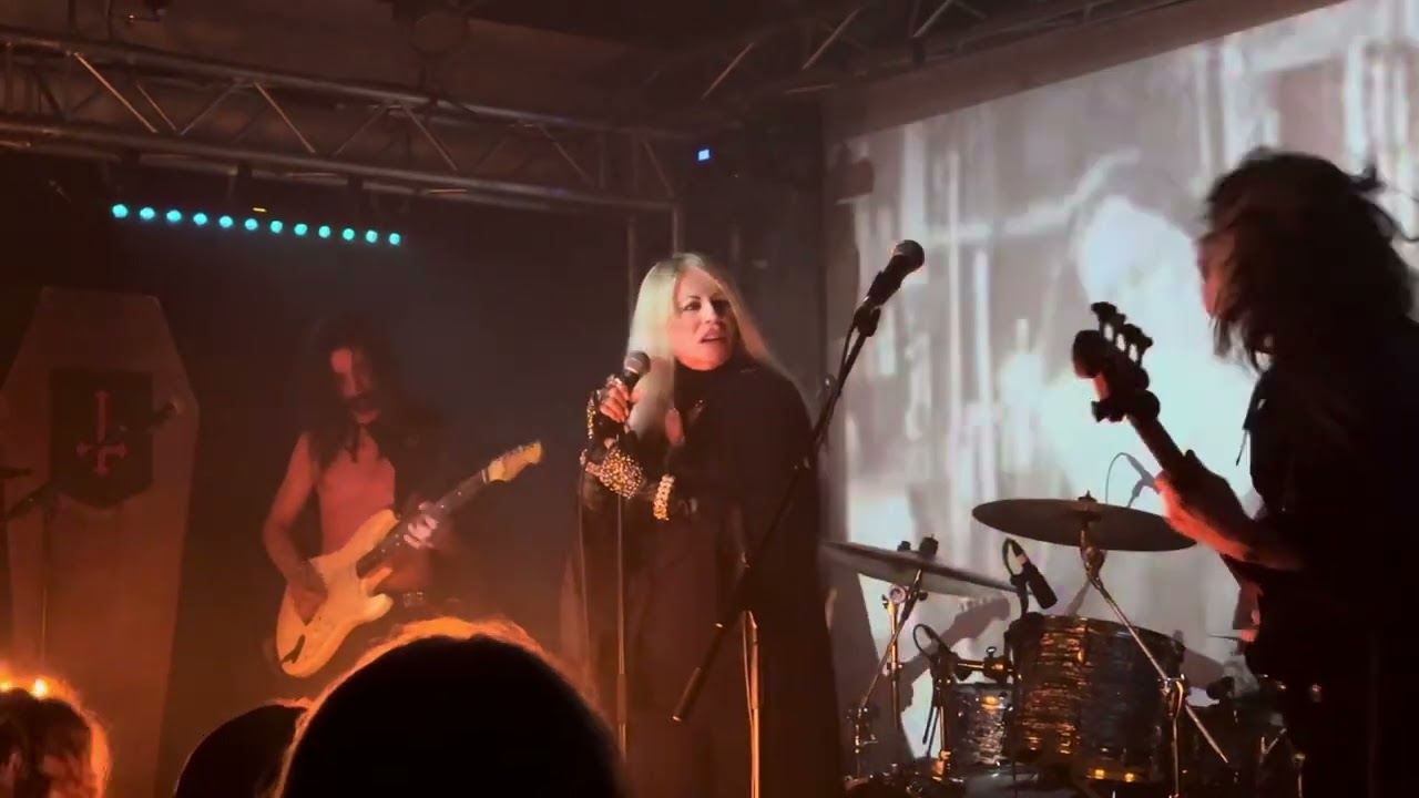 Coven - Black Sabbath Live @ Plan B Malm&ouml;