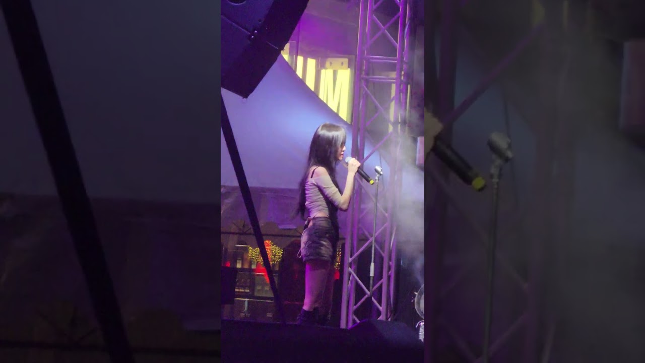 250927 yuju groovedriver festival dalala fancam