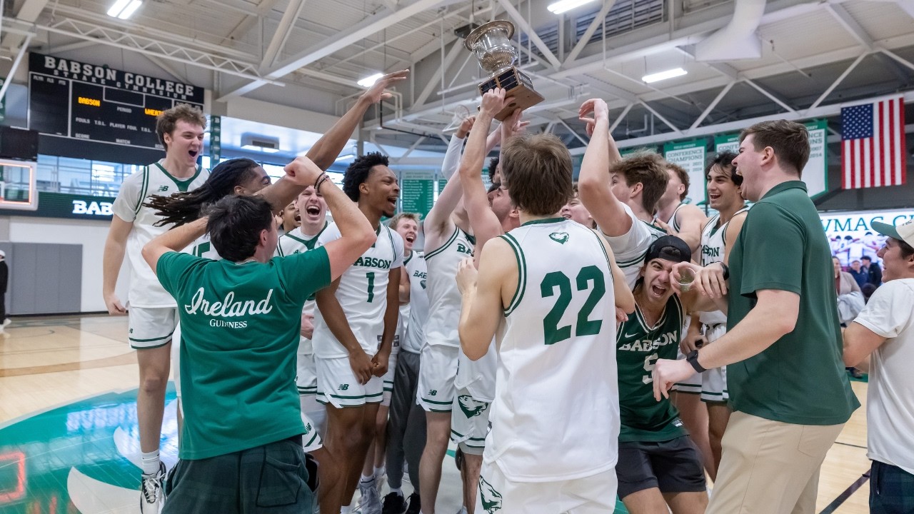Babson Men's Basketball Pulls Away from Wheaton to Claim NEWMAC Tournament Title, 81-56