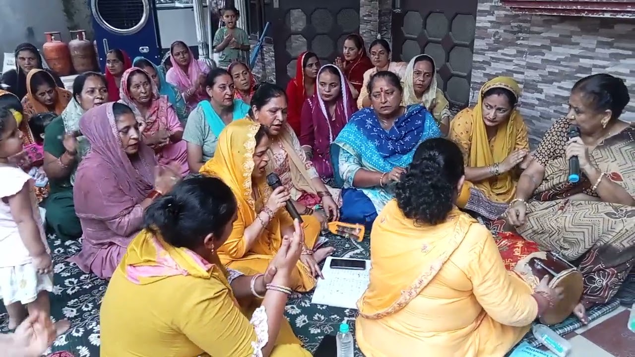 वहुत सुंदर भजन ।टिकटा लै लै जिंदे नी गड्डी होई है तैयार 