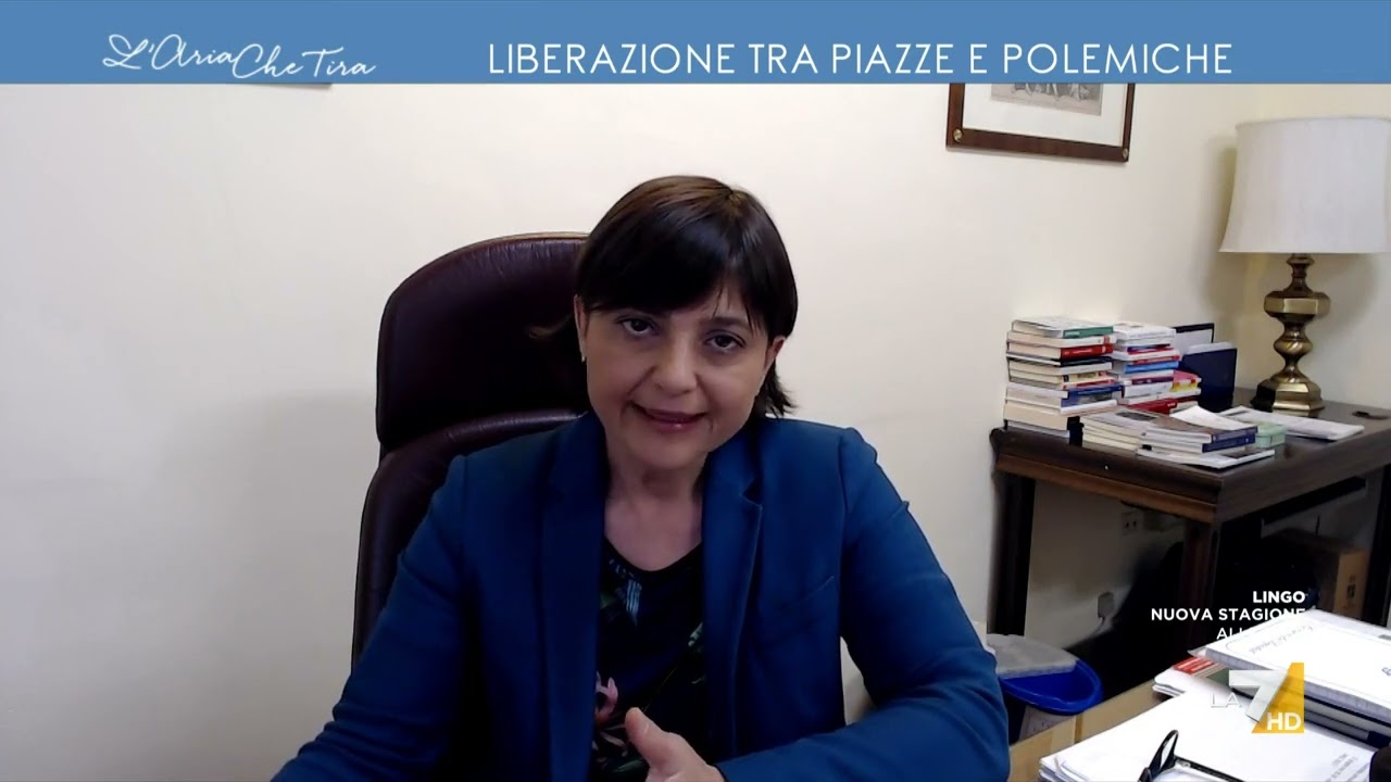 Meloni 'a testa in giù', Debora Serracchiani: 