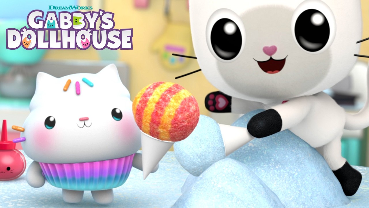 Snow INSIDE the Dollhouse!? 🥶 Let's Make Snow Cones 🍧 | GABBY'S DOLLHOUSE