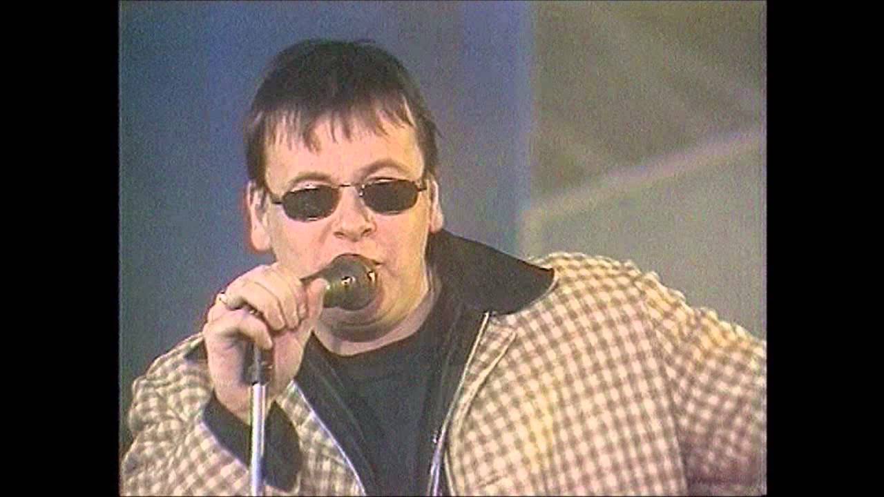 Arnis & Expatriots - Shake Before Use (Latvijas mūzikas ierakstu kompāniju Gada Balva, 1996.)