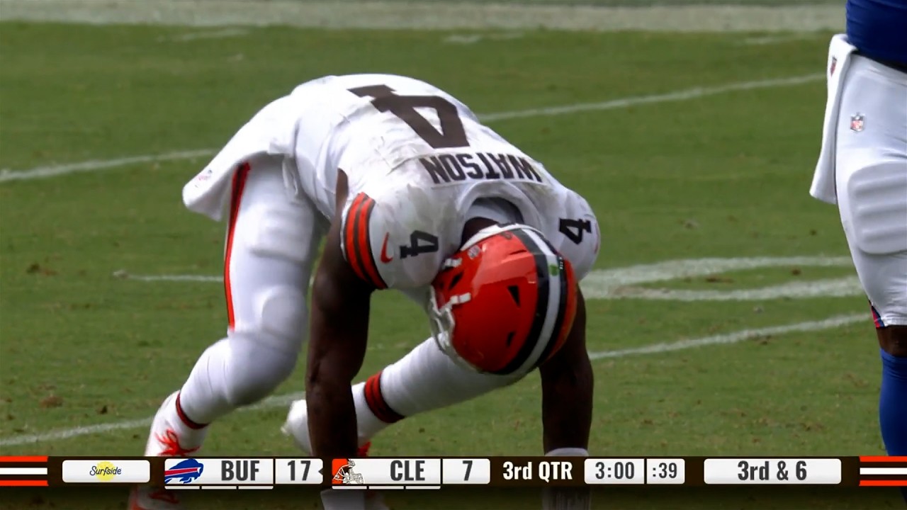 Deshaun Watson Booed Off The Field And CRASHES Out on Browns Fans