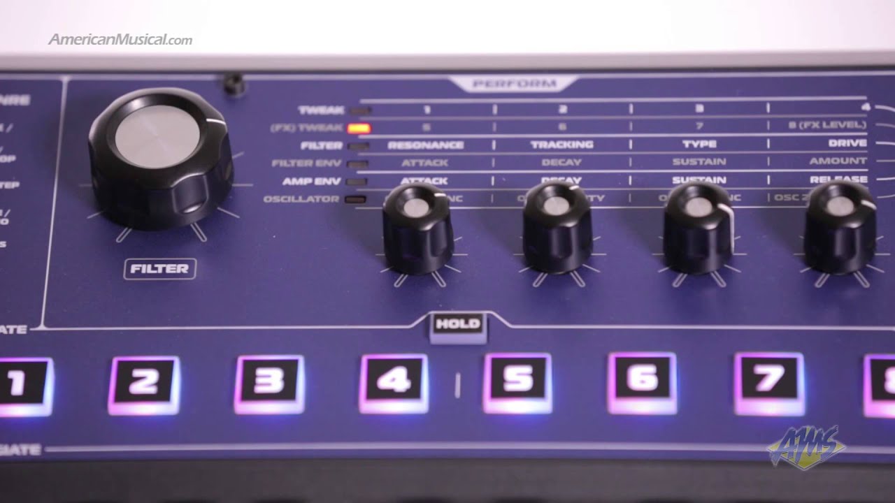 Novation MiniNova 37 Key Compact Synthesizer - Novation MiniNova