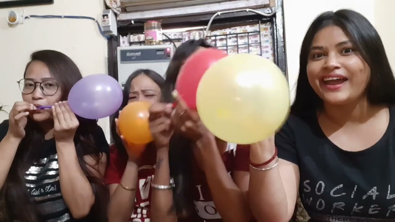 Balloon 🎈 Burst Challenge With Girls 👧