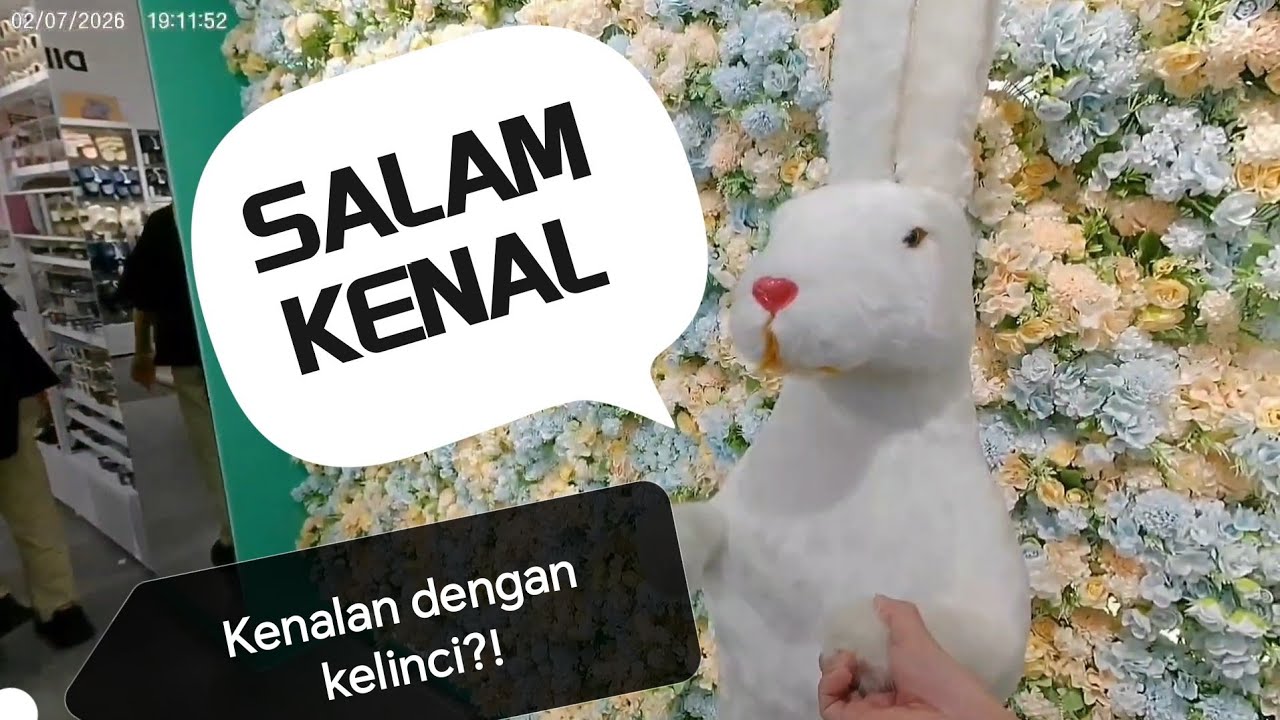 Kenalan dengan kelinci?! | Vlog 6 explore ke k square #batam #motorvlog #explore 