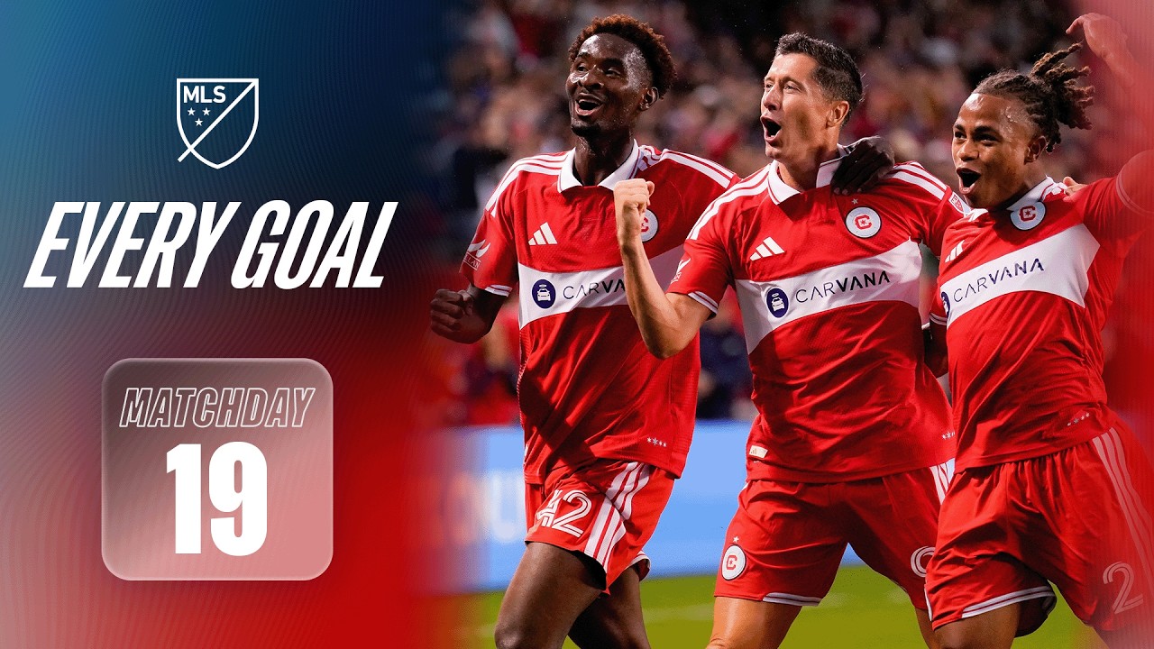 Every Goal From Matchday 19! Robert Lewandowski, Luis Su&aacute;rez, and more!