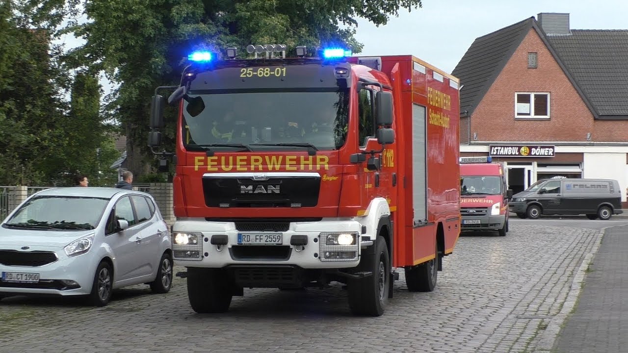[FEU 4 - Feuer in Lagerhalle] Einsatzfahrten SEG und Feuerwehr Amt Eiderkanal (Kreis RD/ECK)