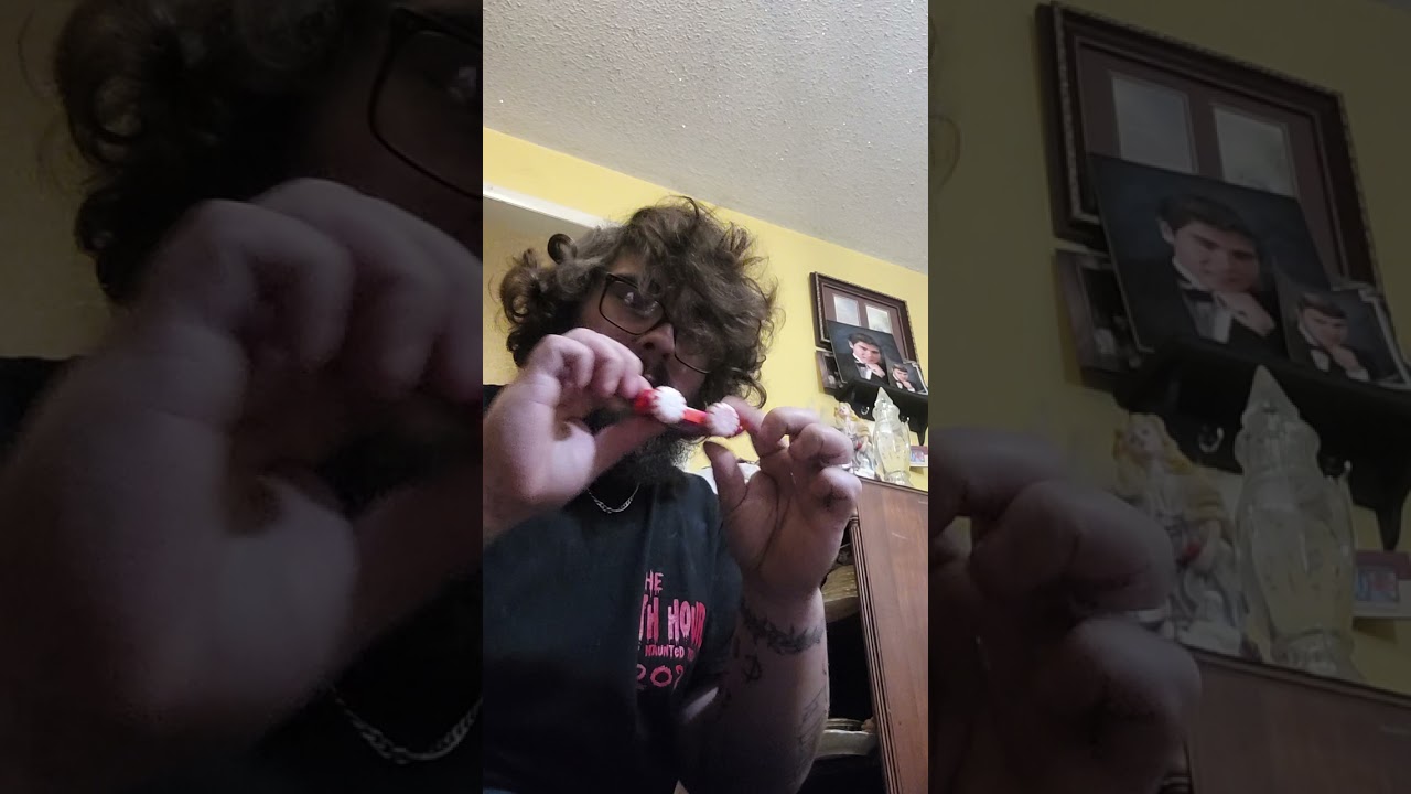 how to make a candy train for Christmas #chrismascrafts