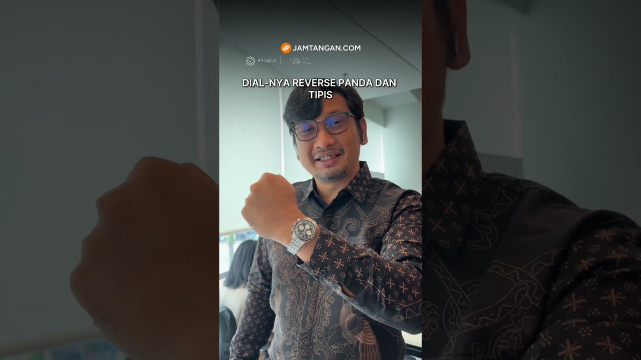 Team JAMTANGAN.COM pake combo batik + jam tangan apa sih? Simak sampai akhir! #AbsenJamTangan