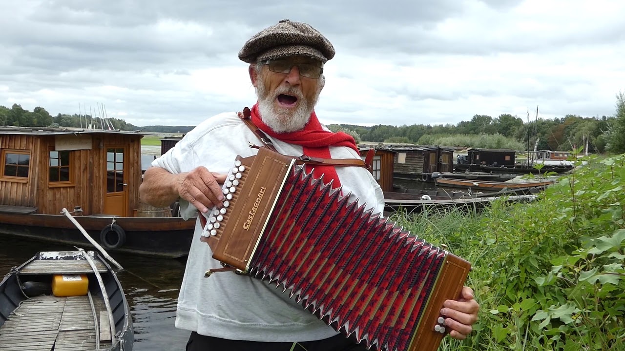Y a des voix dans les voiles (Robert Barthe)