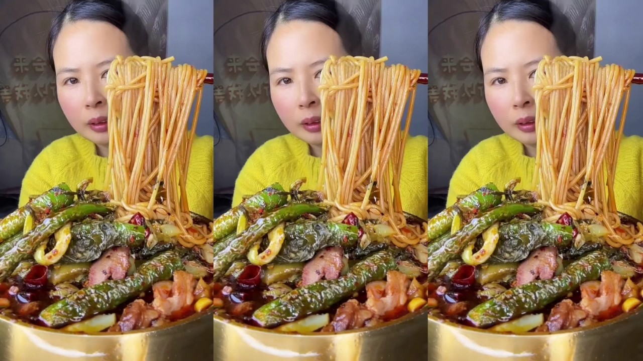 Rural Food | Satisfying Eating Spicy Malatang Noodles 🌶️🔥 Super Delicious