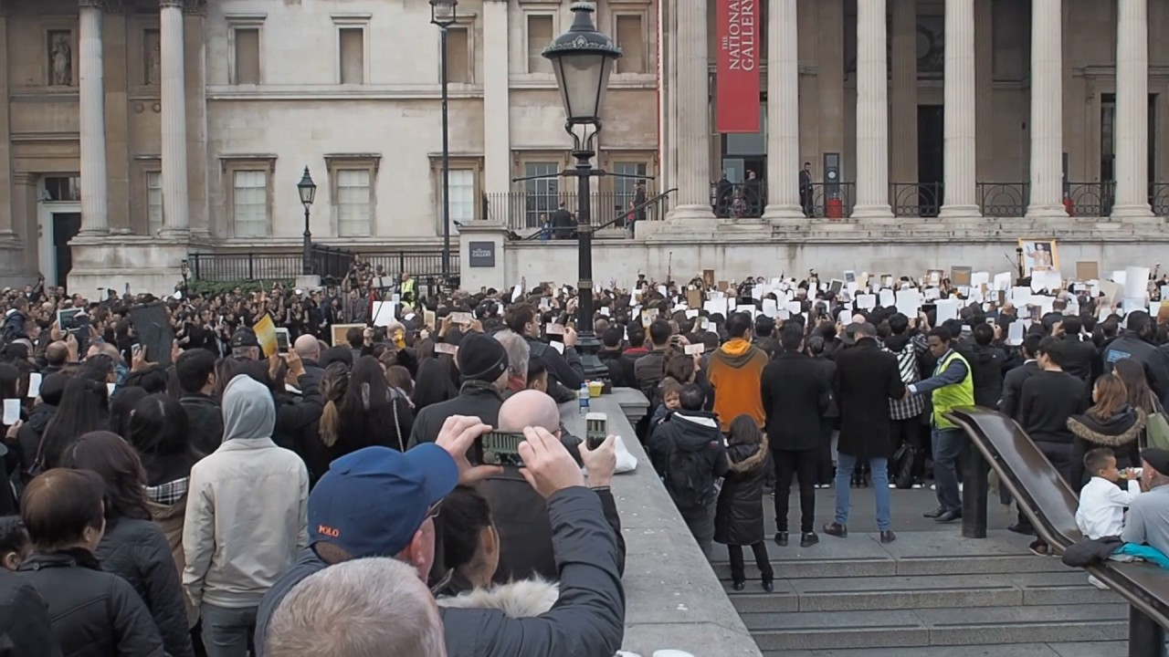 Thai Royal Anthem @ Trafalgar Square