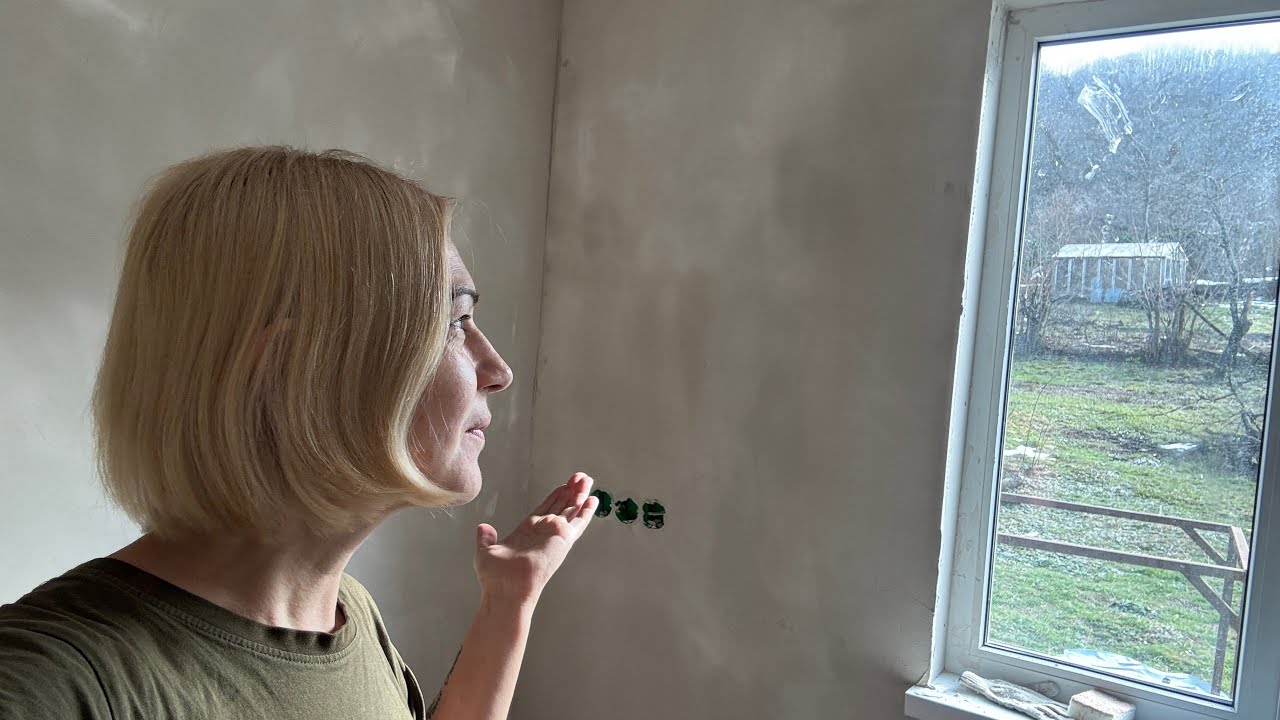 Жизнь в деревне это рай🏡кухню заштукатурити⚒️