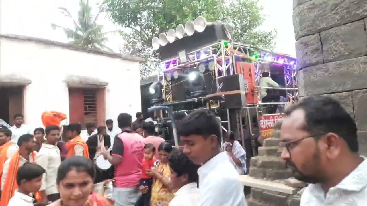🙏हार बनुनी गळ्यात पडाव,अस वाटत येडा माय 🥁(दोस्ती Banjo Karmala.) use headphones 🎧. Sumabl mix song.