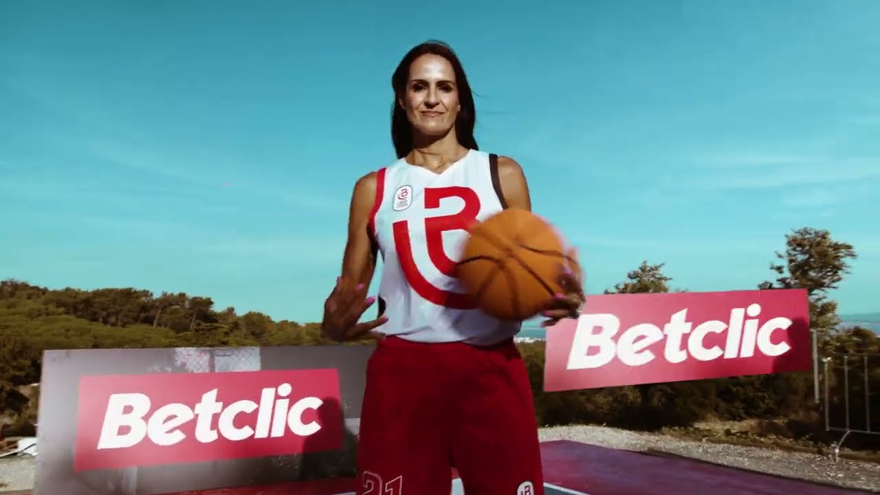 BEM-VINDA À FAMÍLIA, TICHA PENICHEIRO!