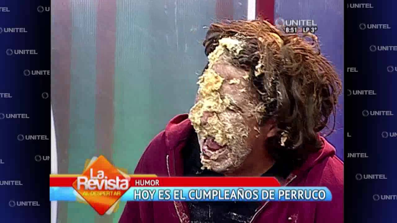 'Perruco' muerde la torta y pide sus tres deseos de cumpleaños