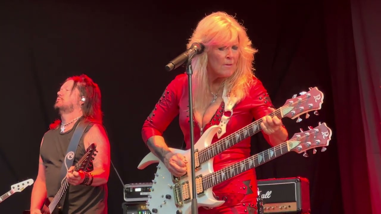 Lita Ford - Close My Eyes Forever - Parksnäckan Uppsala - 03/08/2025