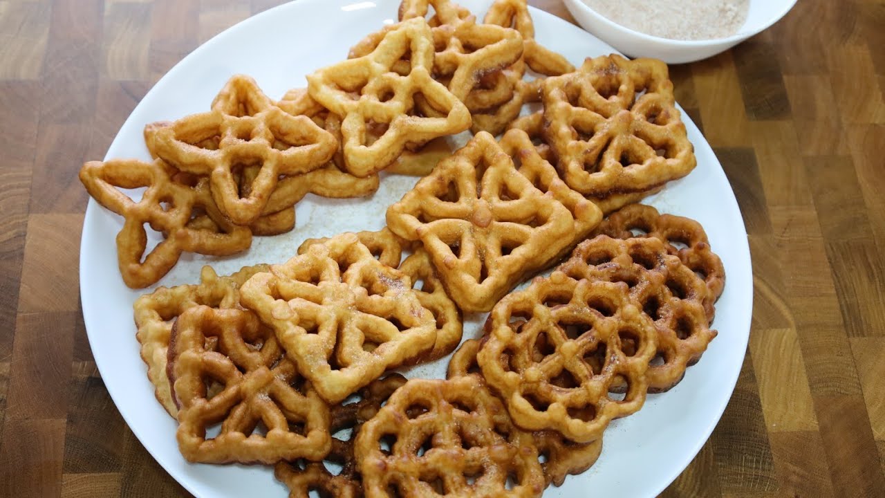 Filhoses de forma receita tradicional Portuguesa