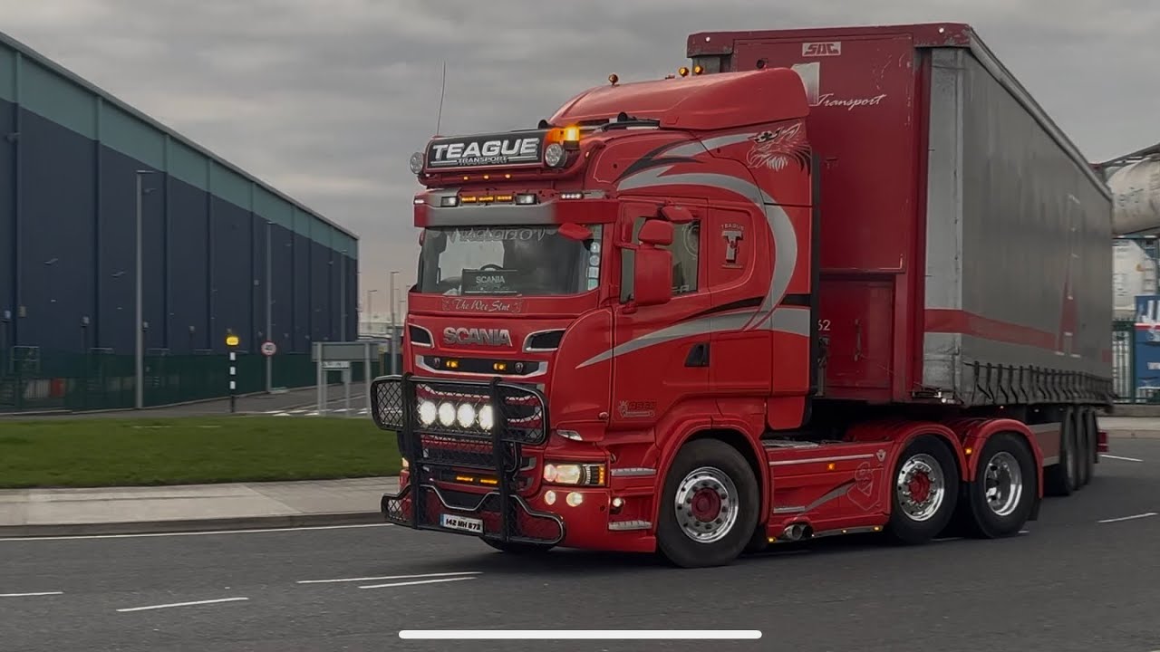 Truck Spotting in Ireland - September 2025 @ Dublin Port 