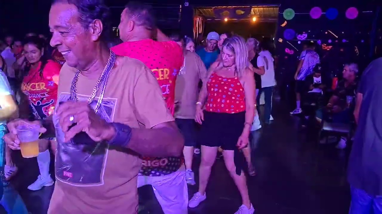 Dj Barney esteve Em Cambe no dia 14 fevereiro de 2026 top galera 