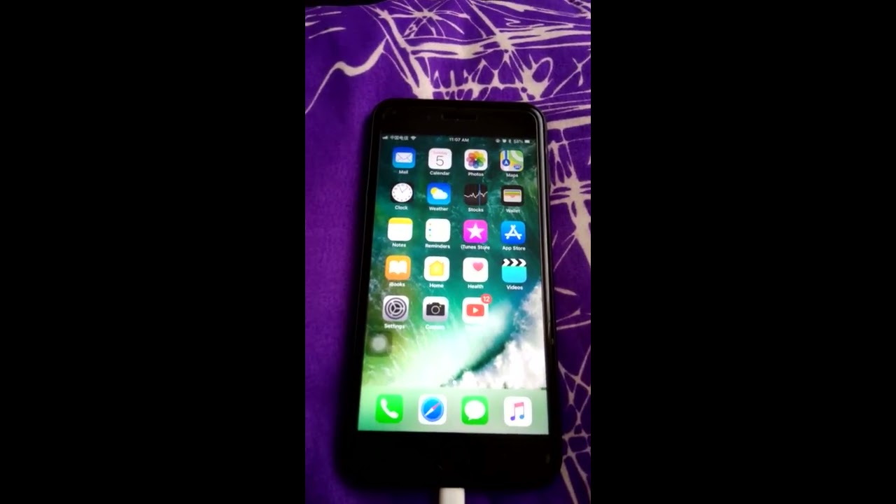 How to connect headphone to iphone 7 plus