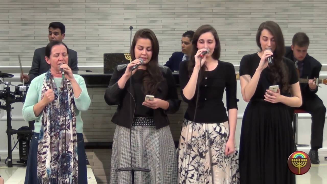 ALGO ESTÁ ROMPENDO - ANA HELOISA E IRMÃS