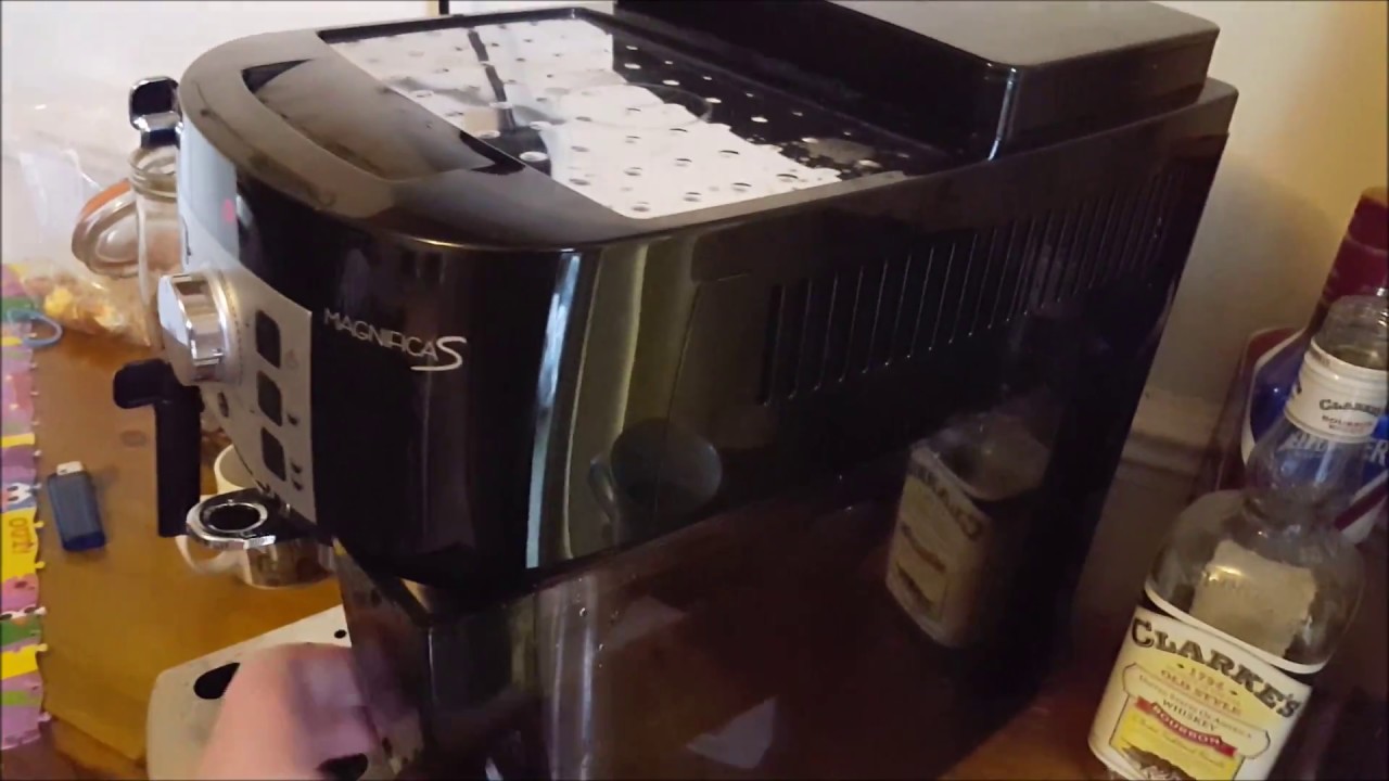 Delonghi Magnifica Coffee Maker - how to use and quick overview