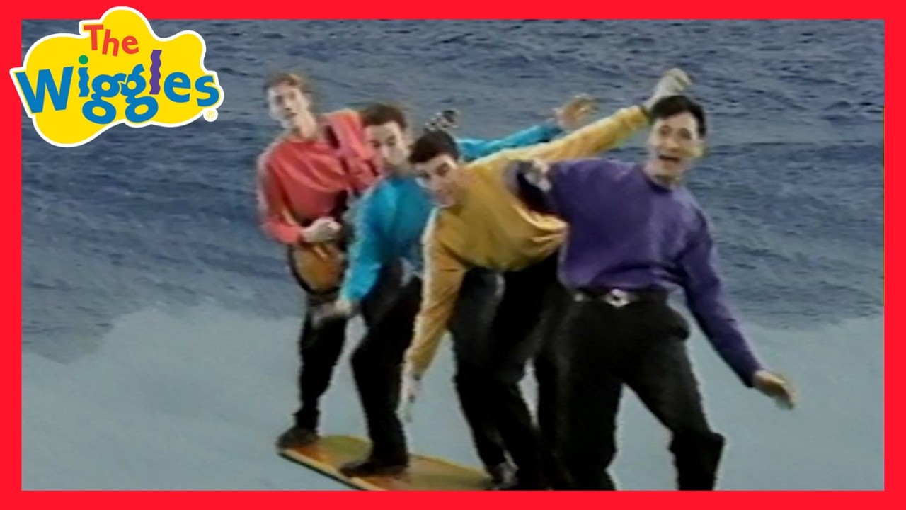 Having Fun at the Beach | The Wiggles #OGWiggles