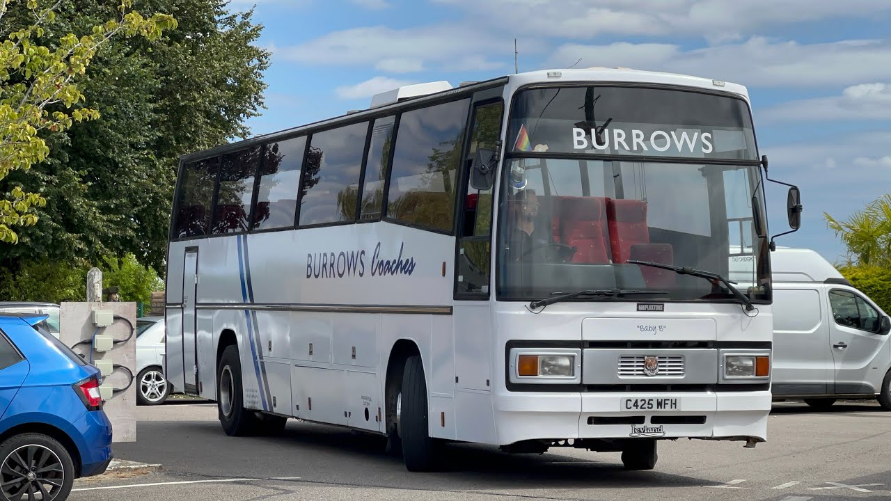 Burrows Coaches | C425 WFH | Leyland Tiger (Plaxton Paramount) | 851 Stonham Barns