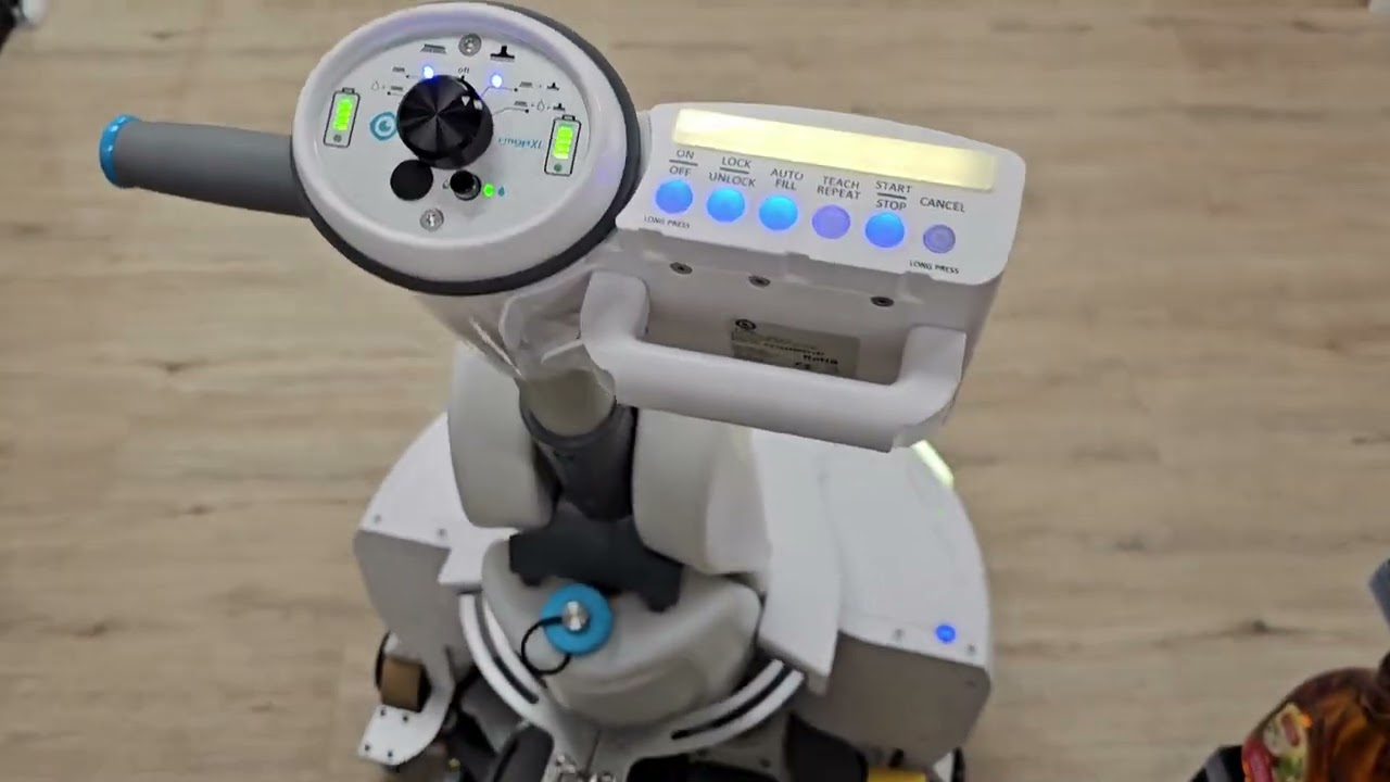 Our first i-walk has arrived in Australia