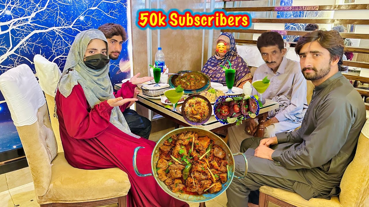 Grand Party in Luxury Hotel 🤩 Abu Ami ko First Time Date py Le Kar Gaye 😍 Ami Abu Bohat Khush Hain 🥰