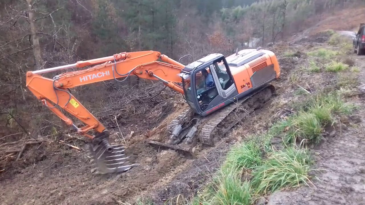 Excadora  limpieza forestal satur gomez