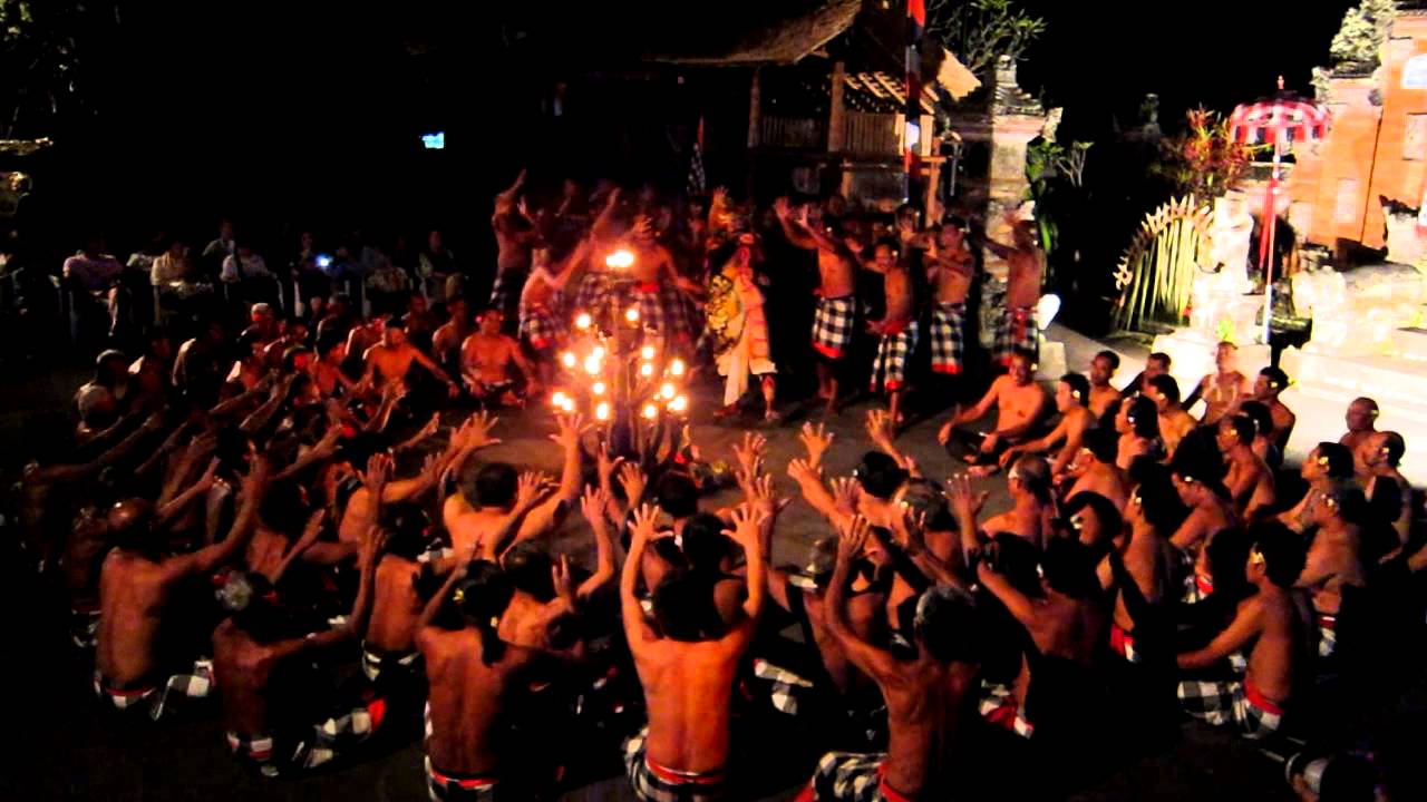 Kecak dance (5 minutes), Ubud, Bali