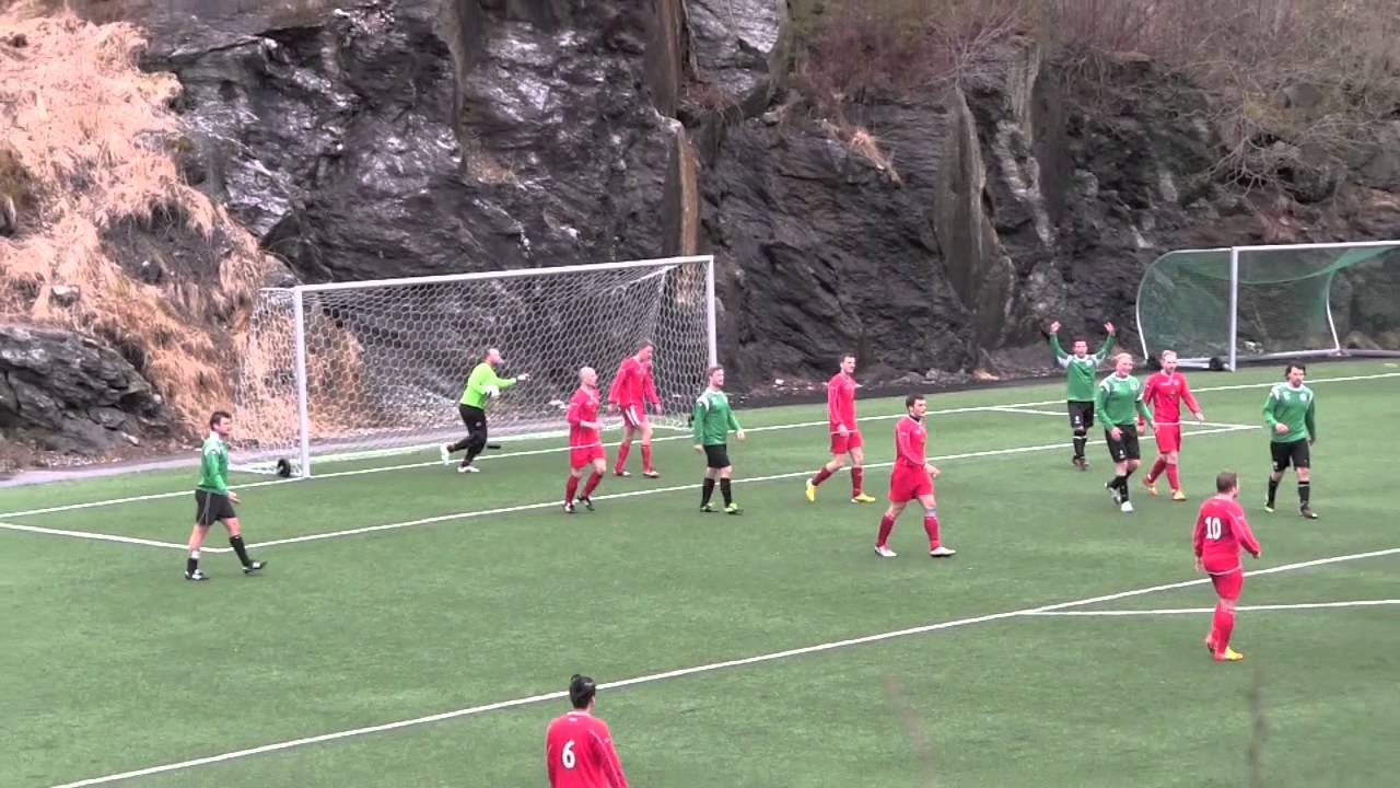 Søre Neset IL 5-0 Mathopen IL (Fredag 3. mai 2013)
