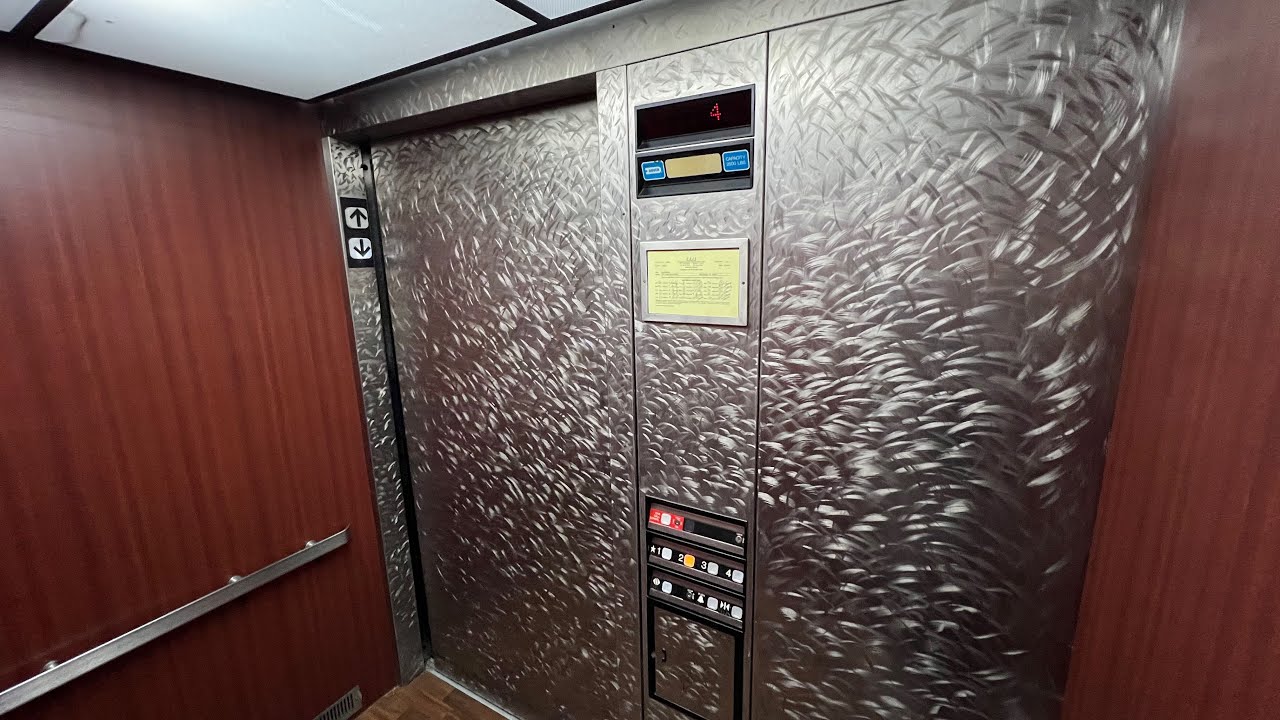 The Steps and Dover Elevator with EPIC MOTOR at the Comfort Inn Blacksburg VA   4K