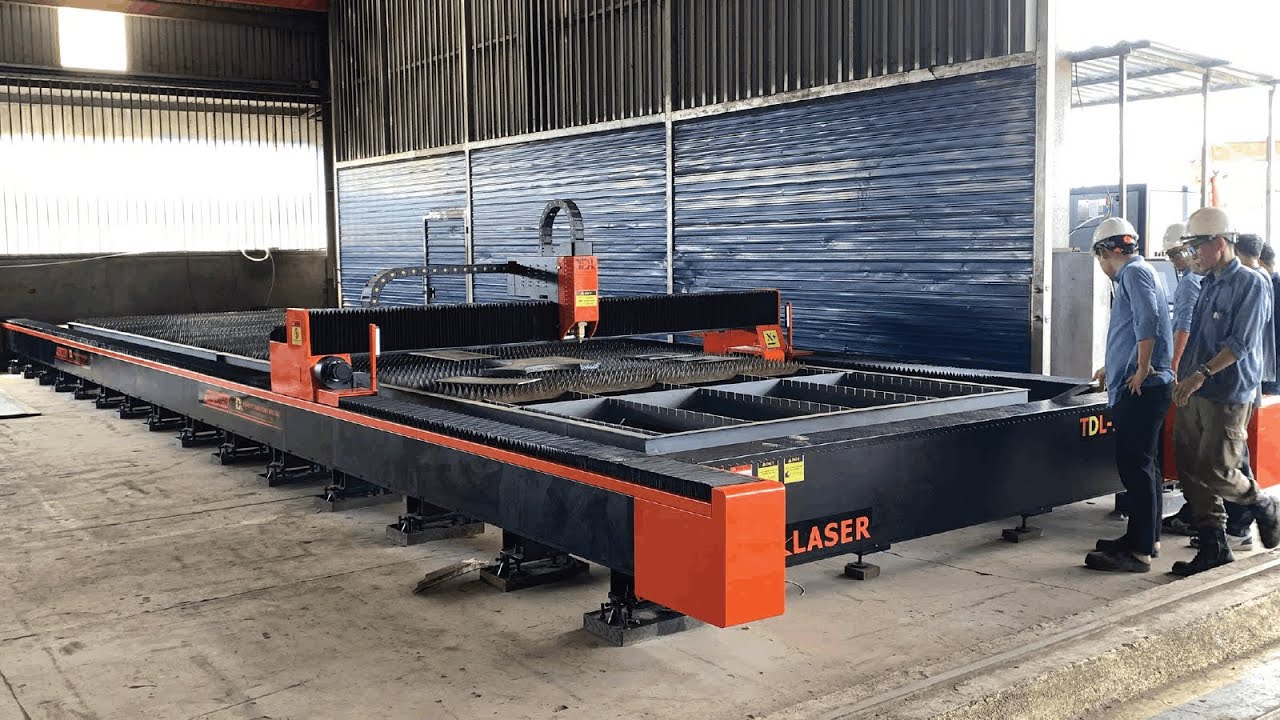 [HOT 2026] MÁY CẮT LASER TẤM 13100X2600mm model TDL-13025G / Toàn Đắc Lộc