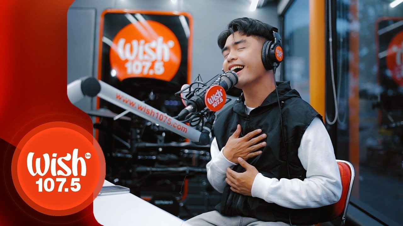 Vince Sarceda performs "Ikaw Ang Pag-asa" LIVE on Wish 107.5 Bus