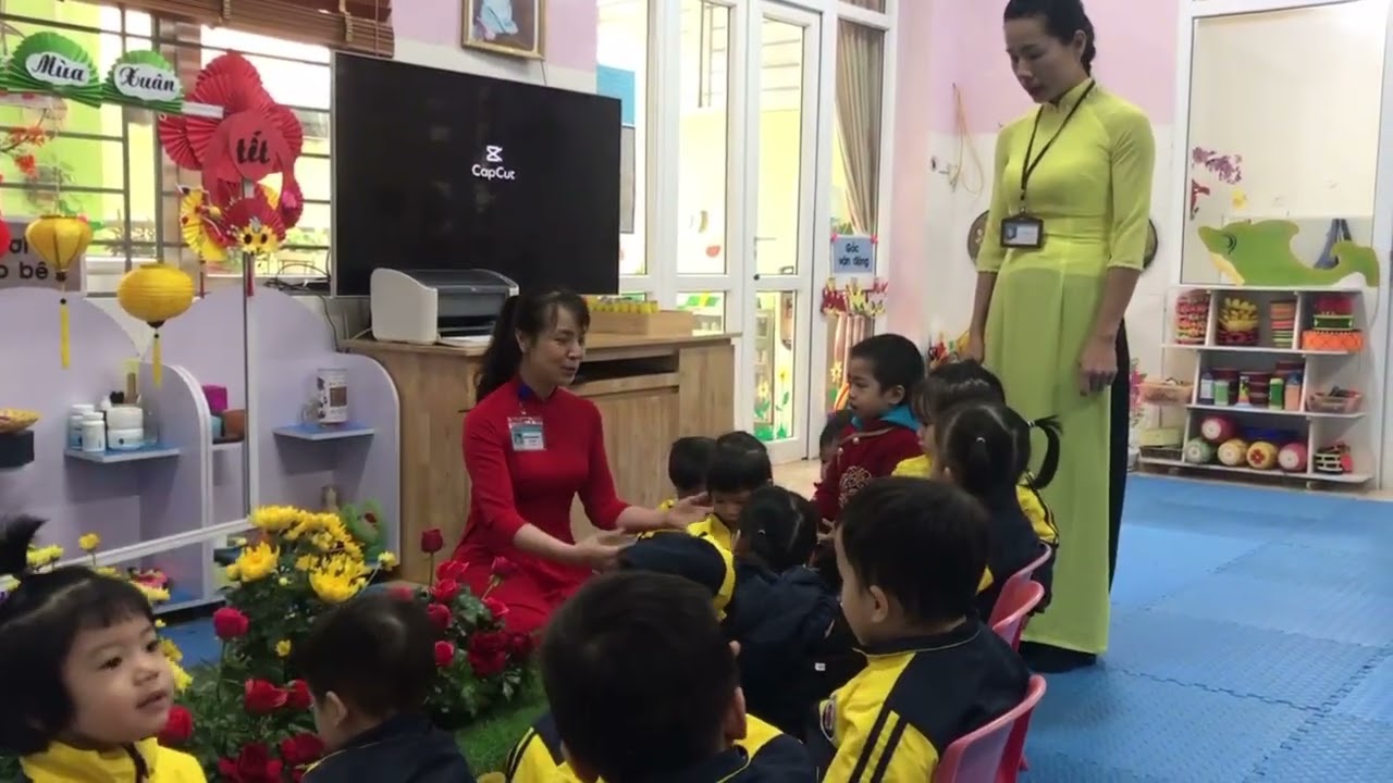 Nhận biết phân biệt màu đỏ, màu vàng