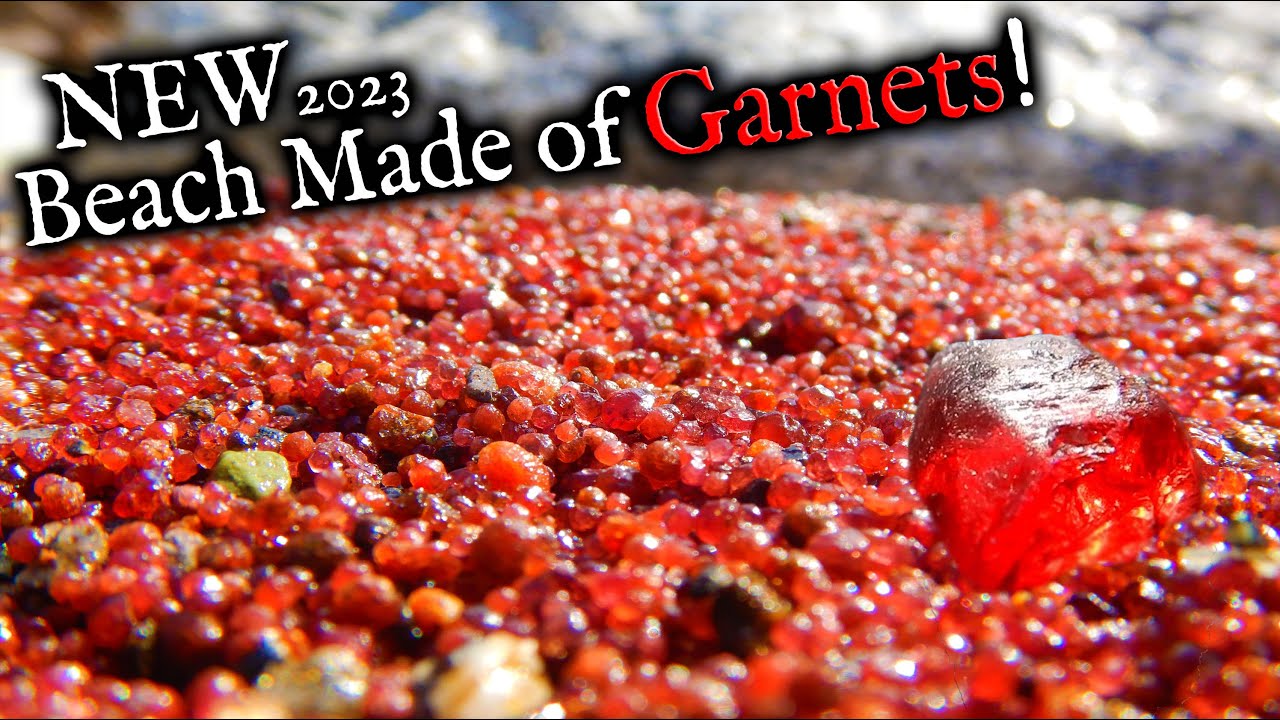 Is this another beach with MILLIONS in Garnet?