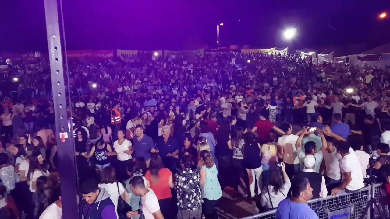 Caner Gülsüm Halaylar 2017 ✔