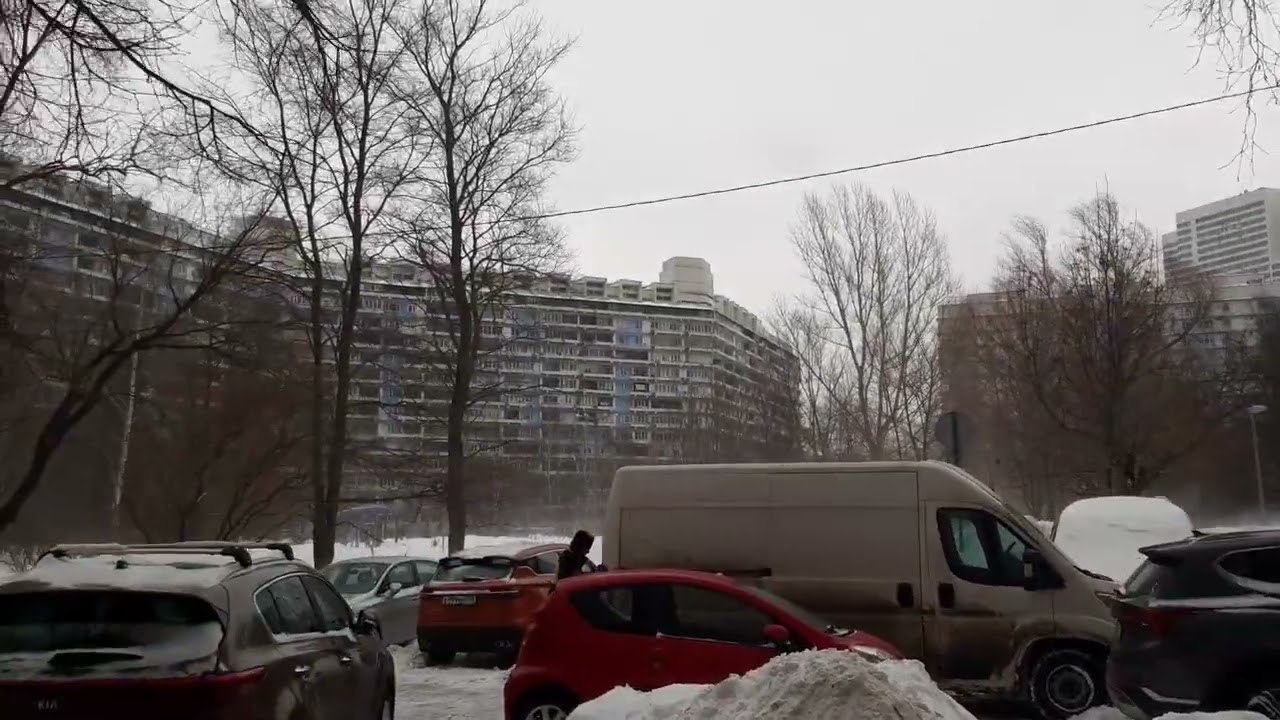 Аномальный уровень снега в Москве 2026