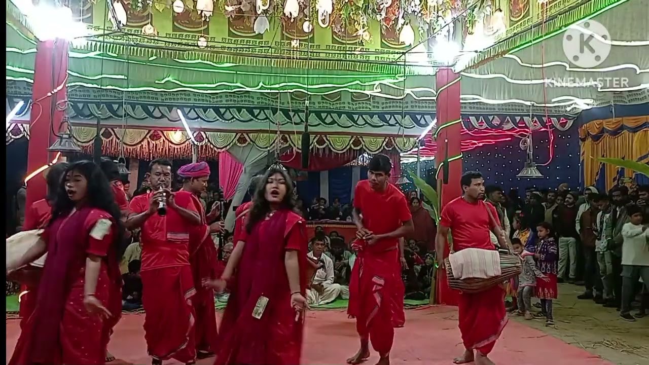 হরে কৃষ্ণ হরে কৃষ্ণ কৃষ্ণ কৃষ্ণ হরে হরে হরে রাম হরে রাম রাম রাম হরে হরে।মোহন বাঁশি সম্প্রদায় 