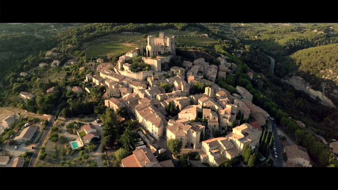 Le village du Barroux
