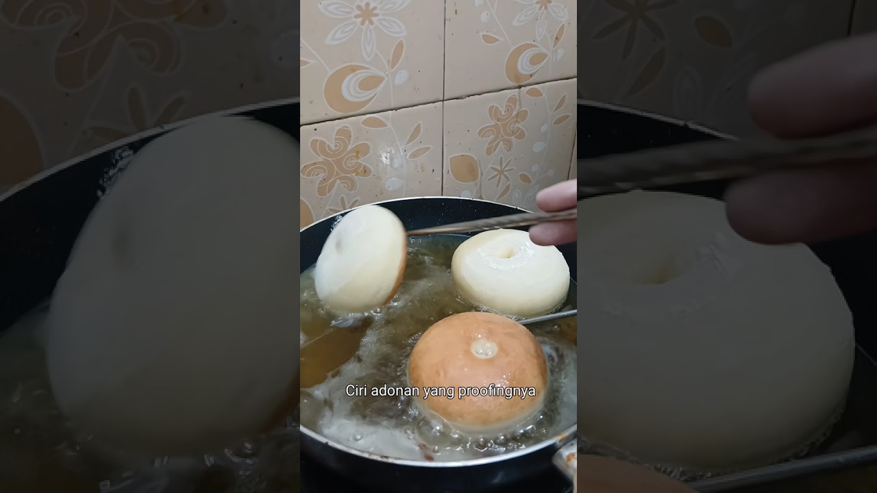 Donat udah ngembang&hellip; tapi white ring-nya gak muncul? 😩#donat #tipsbaking #donatjadul